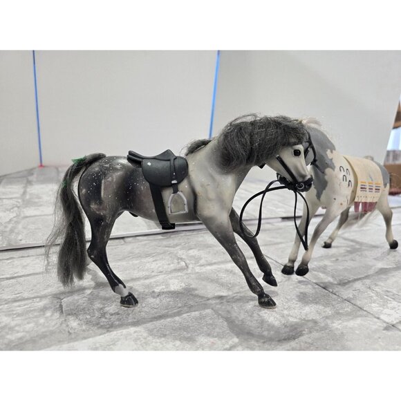 Lot of 2 Vtg 1992 Marchon Grand Champions Ranch Painted Pinto Horses Grey White‎ - Picture 2 of 9